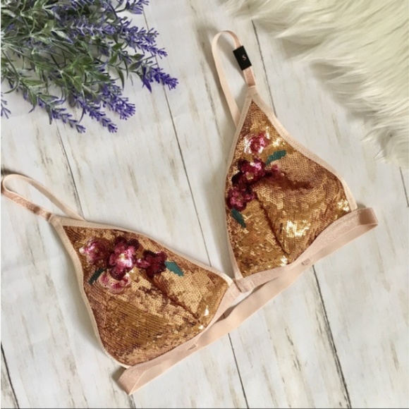 VICTORIA'S SECRET Sequin Gold BRA XS NWT - Picture 3 of 5